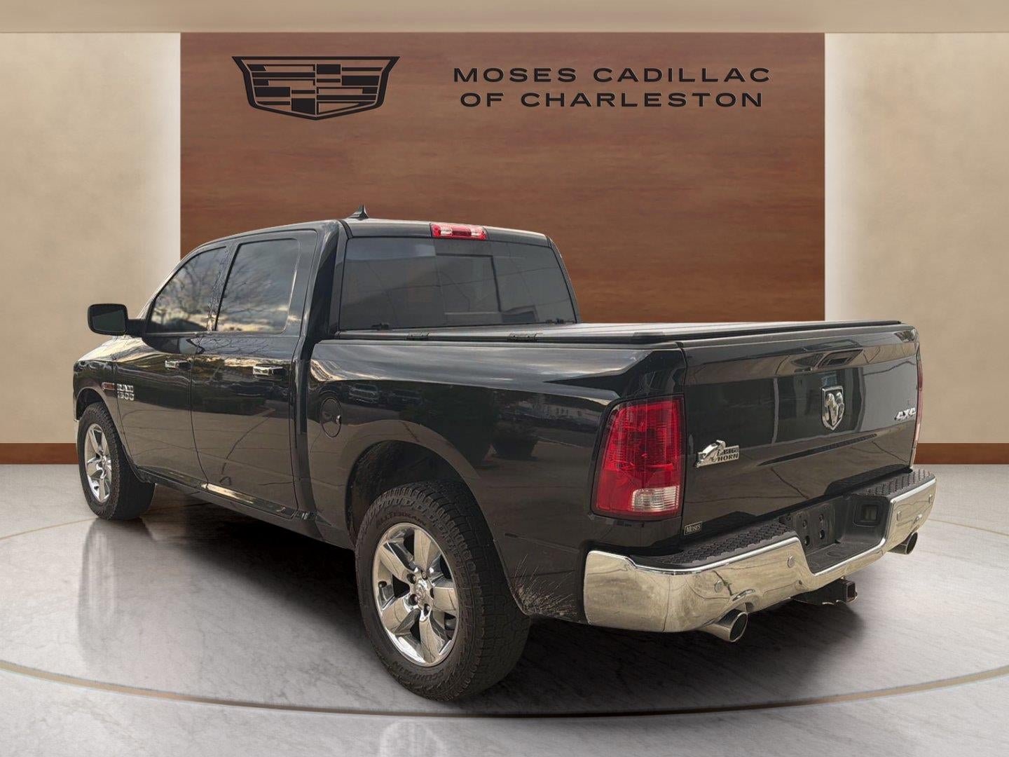 2017 RAM 1500 Big Horn Crew Cab 4x4 5'7" Box