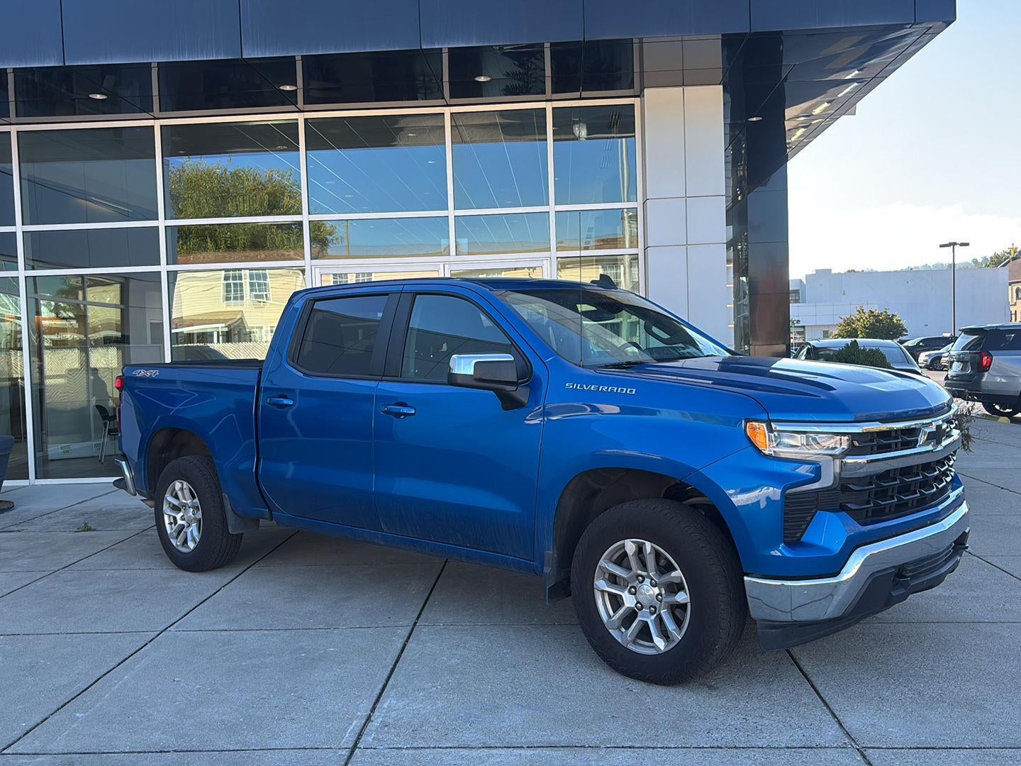 2024 Chevrolet Silverado 1500 LT
