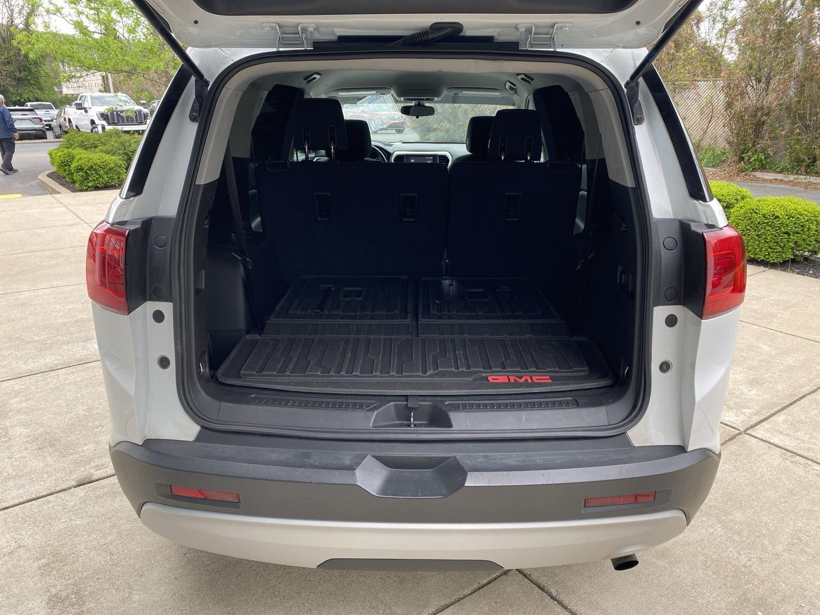 2019 GMC Acadia SLE
