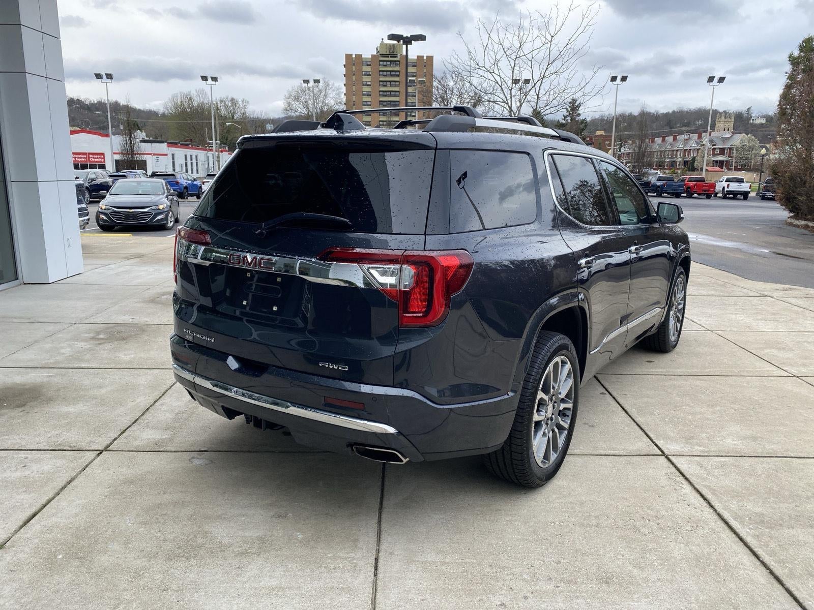 2021 GMC Acadia Denali