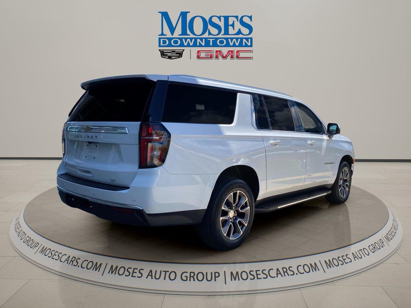 2023 Chevrolet Suburban LT