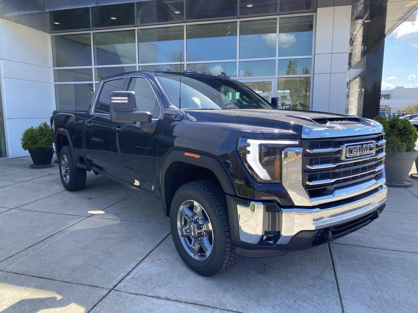 2026 GMC Sierra 2500 HD SLE