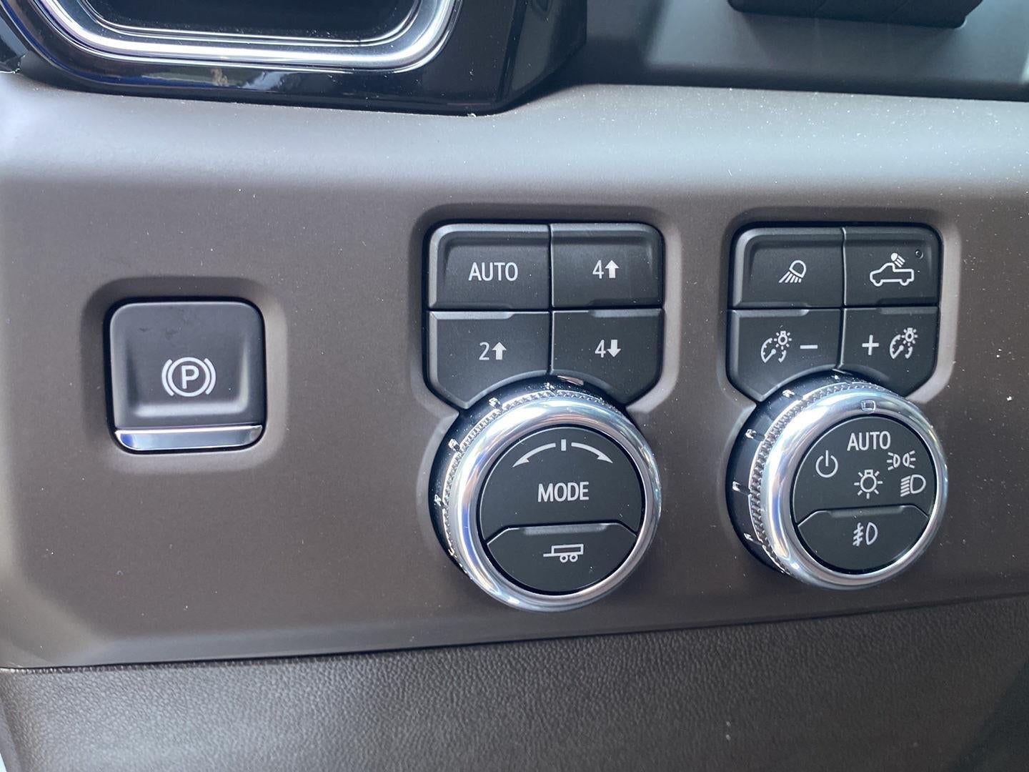 2026 GMC Sierra 3500 HD Denali DRW