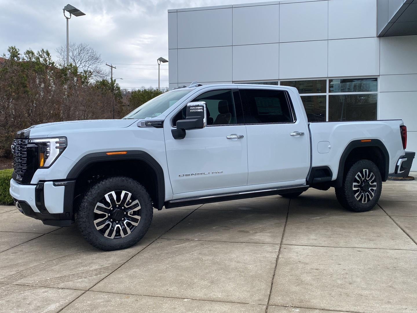 2026 GMC Sierra 2500 HD Denali Ultimate