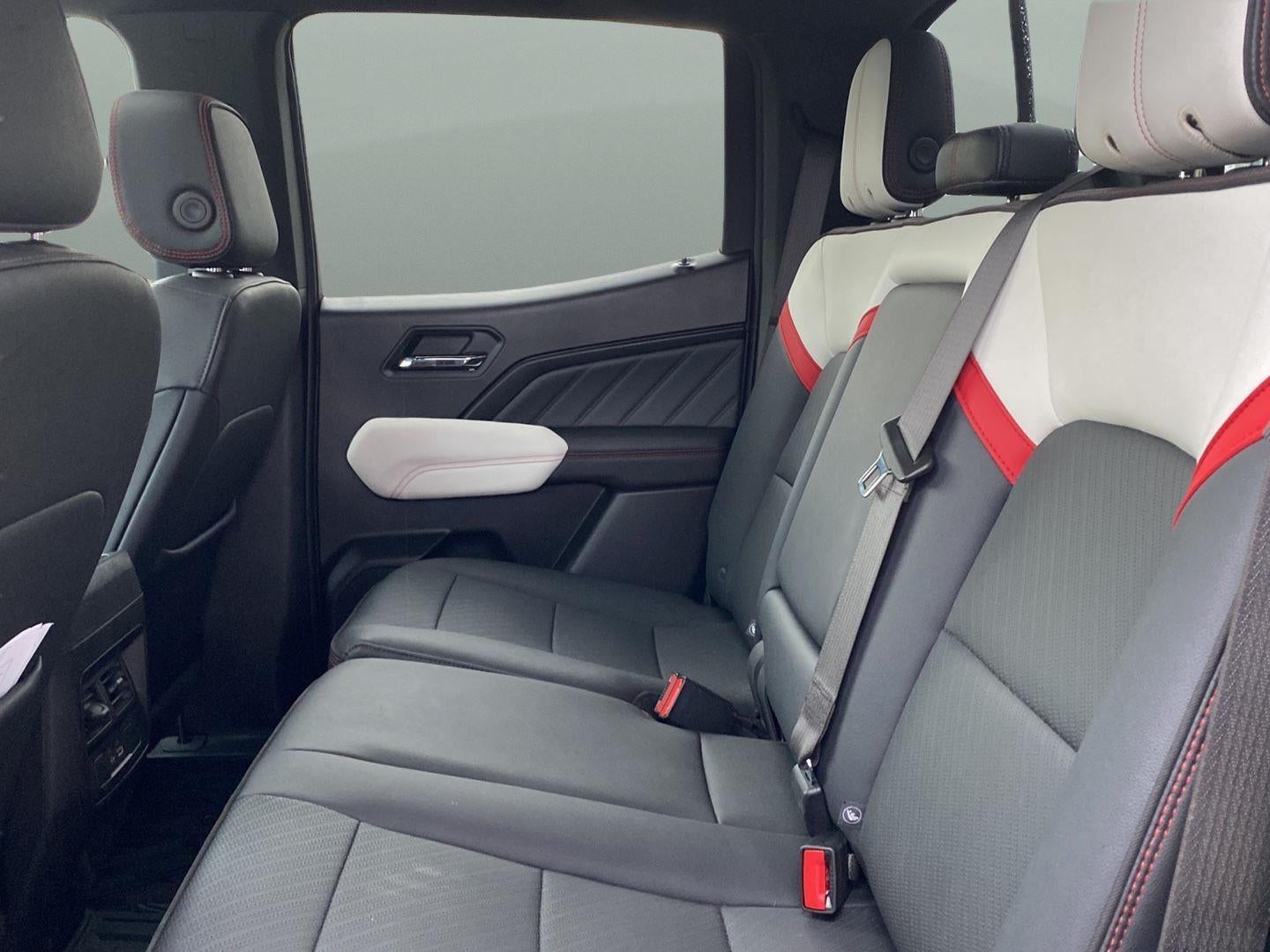 2024 GMC Canyon AT4X