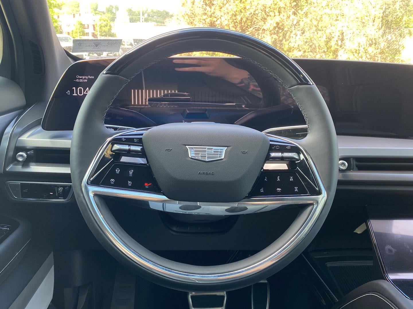 2026 Cadillac VISTIQ Luxury