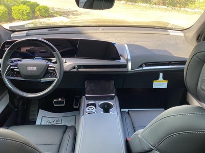 2026 Cadillac VISTIQ Luxury