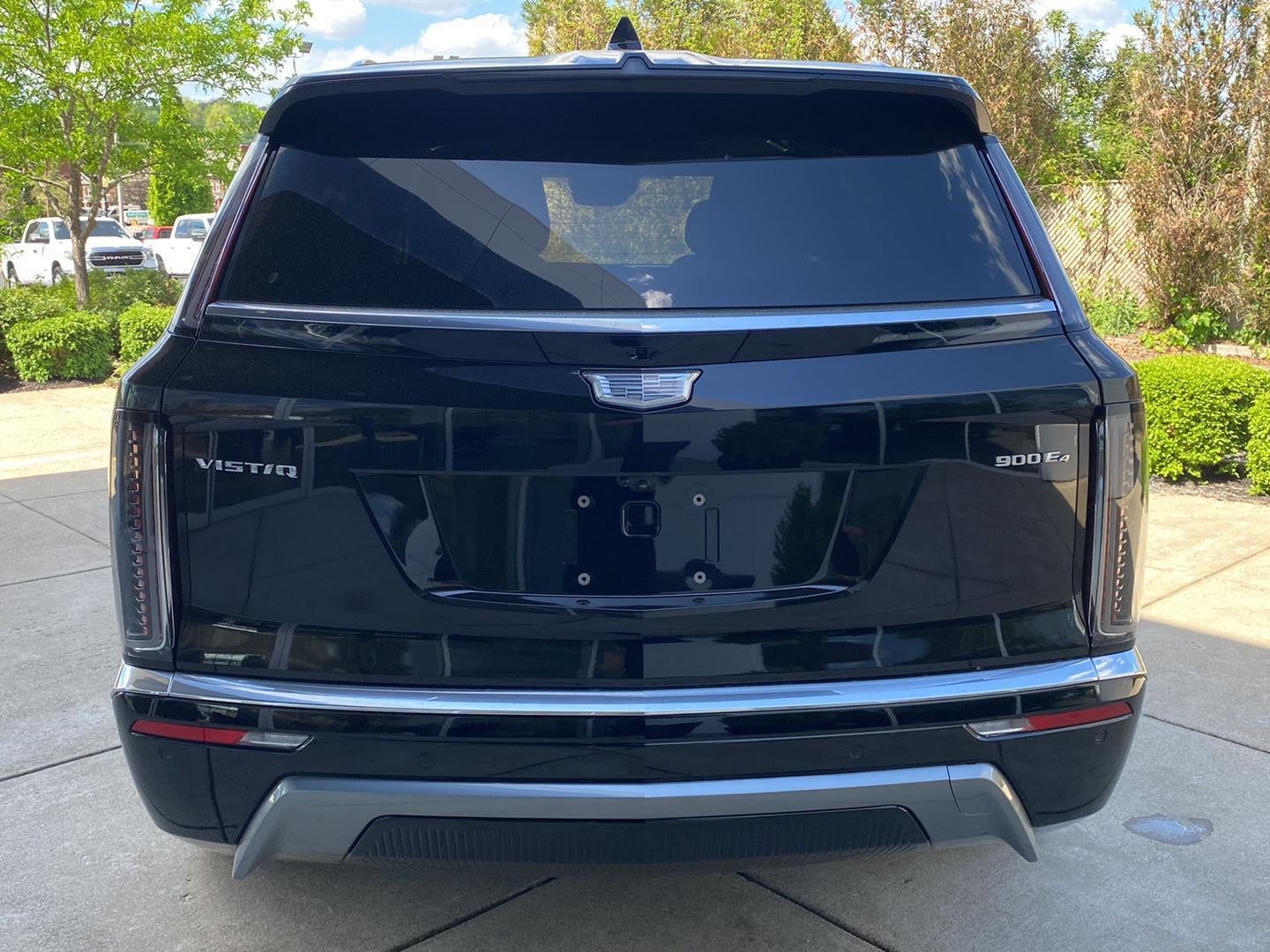 2026 Cadillac VISTIQ Luxury