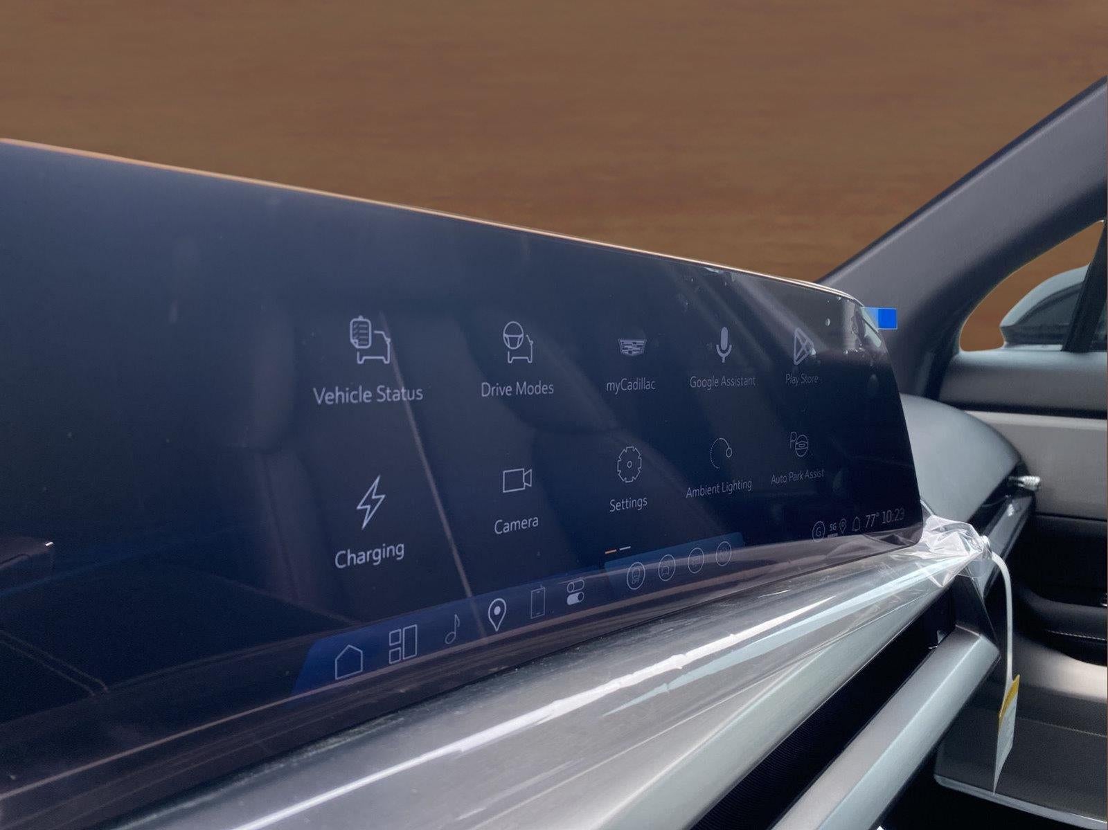 2027 Cadillac VISTIQ Sport