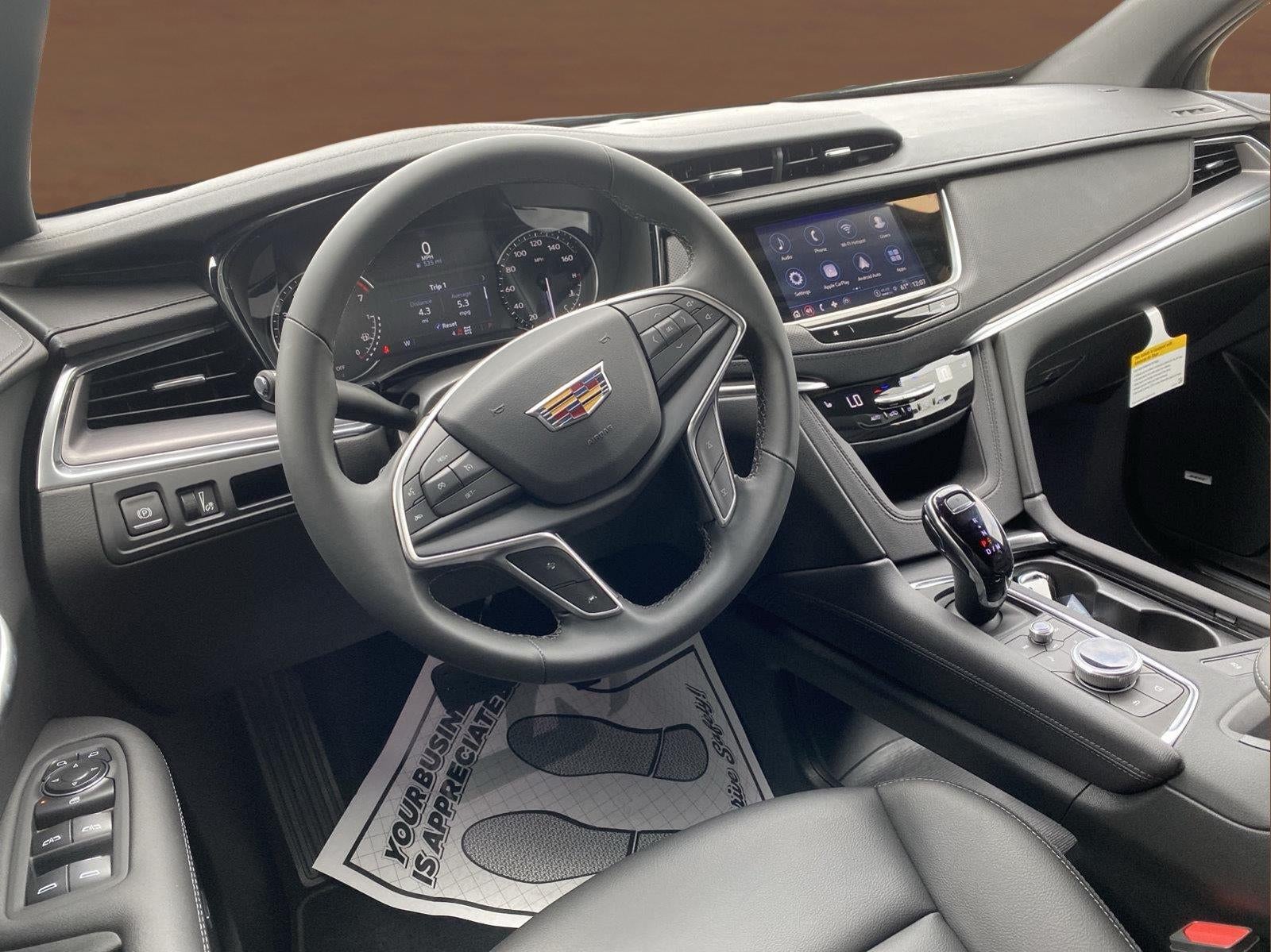 2026 Cadillac XT5 Luxury