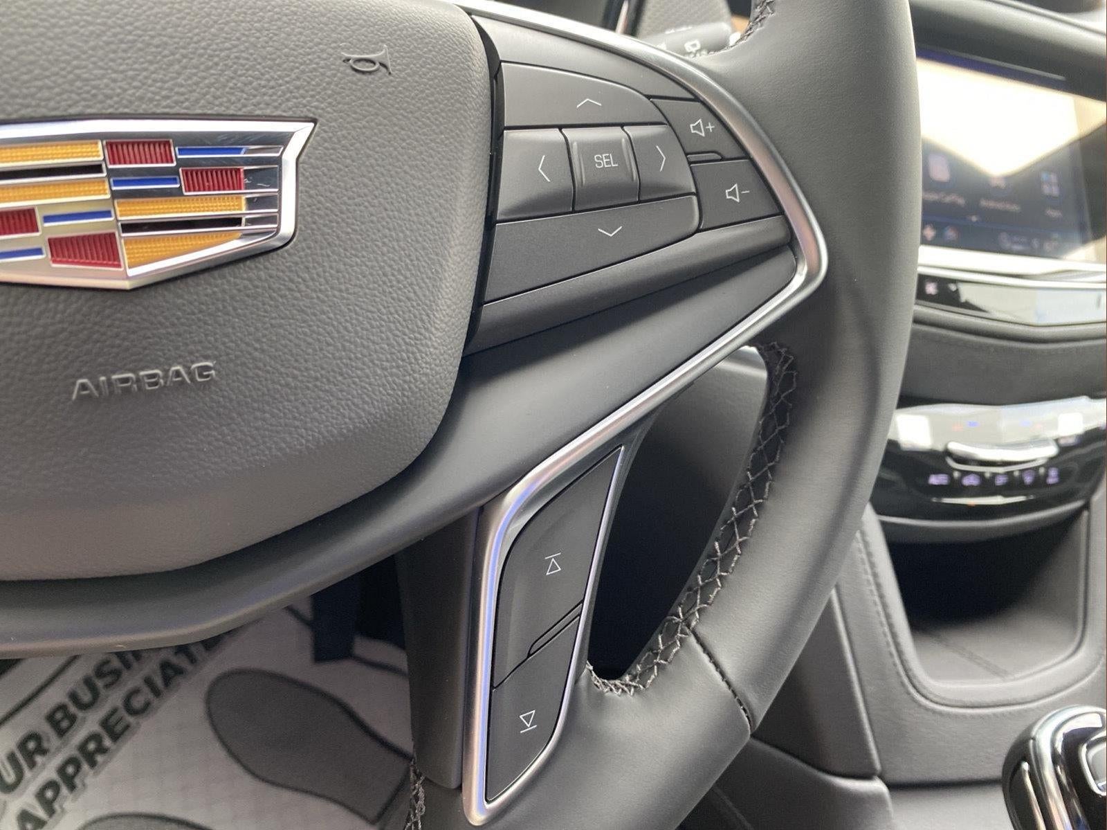 2026 Cadillac XT5 Luxury