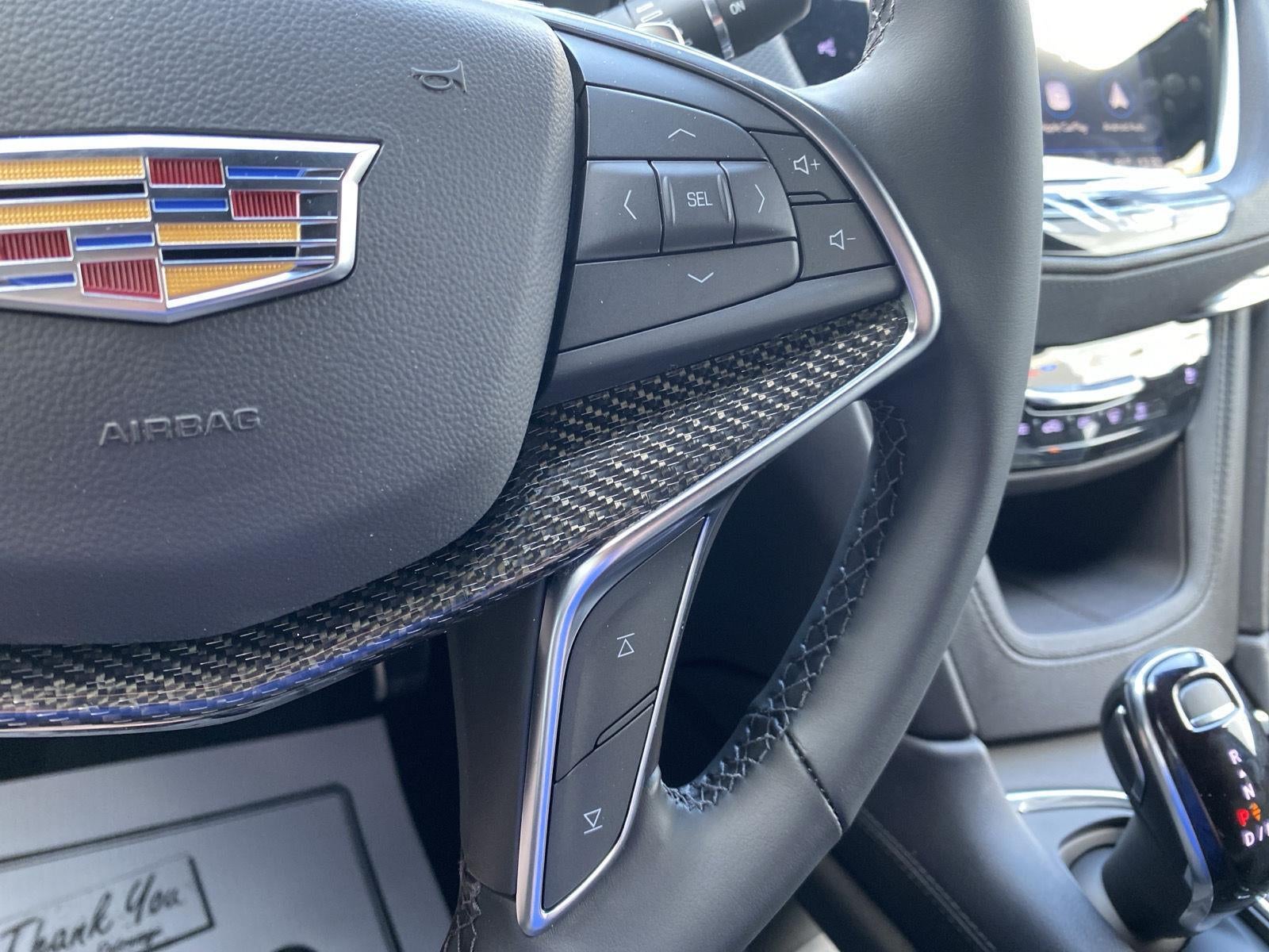 2026 Cadillac XT5 Sport