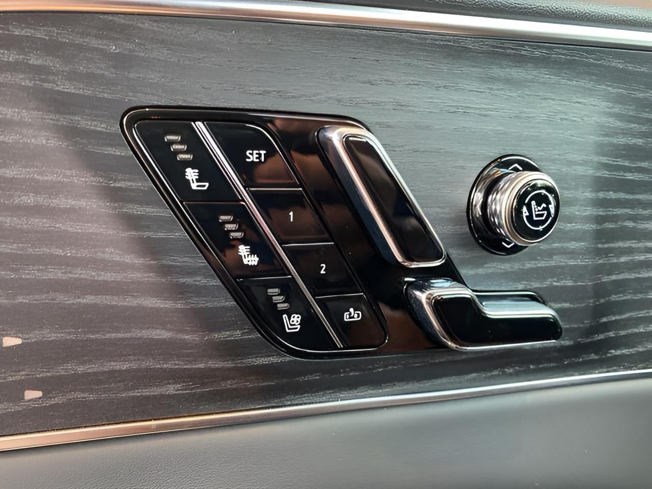 2026 Cadillac LYRIQ V-Series Premium