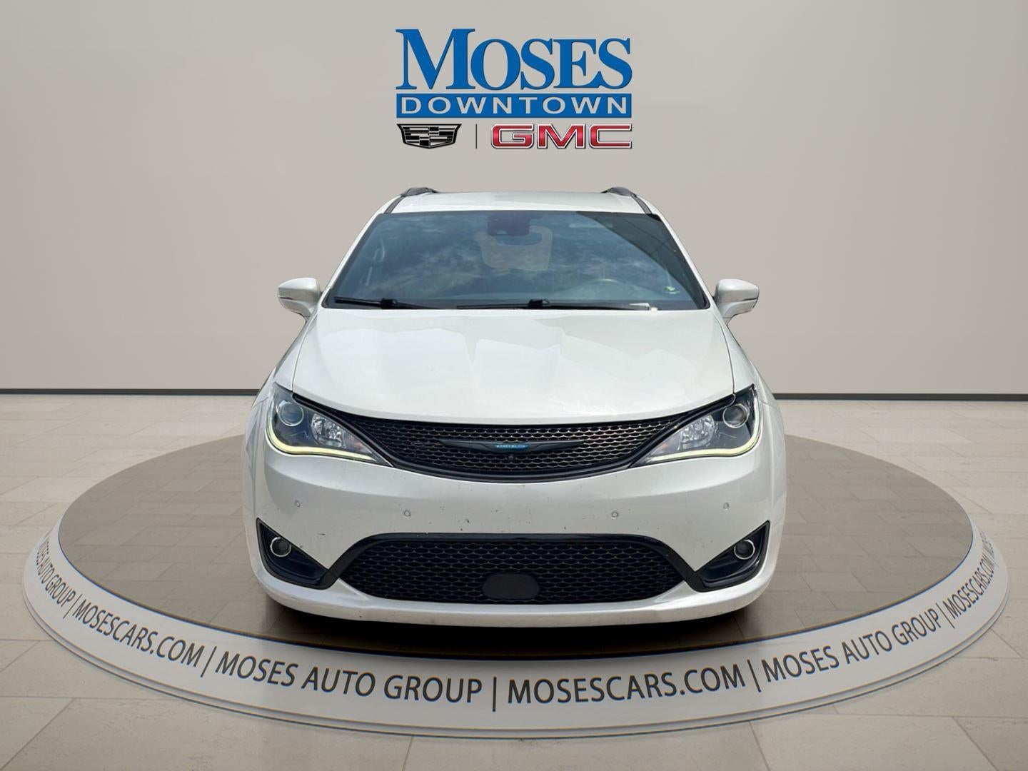 2020 Chrysler Pacifica Hybrid Limited