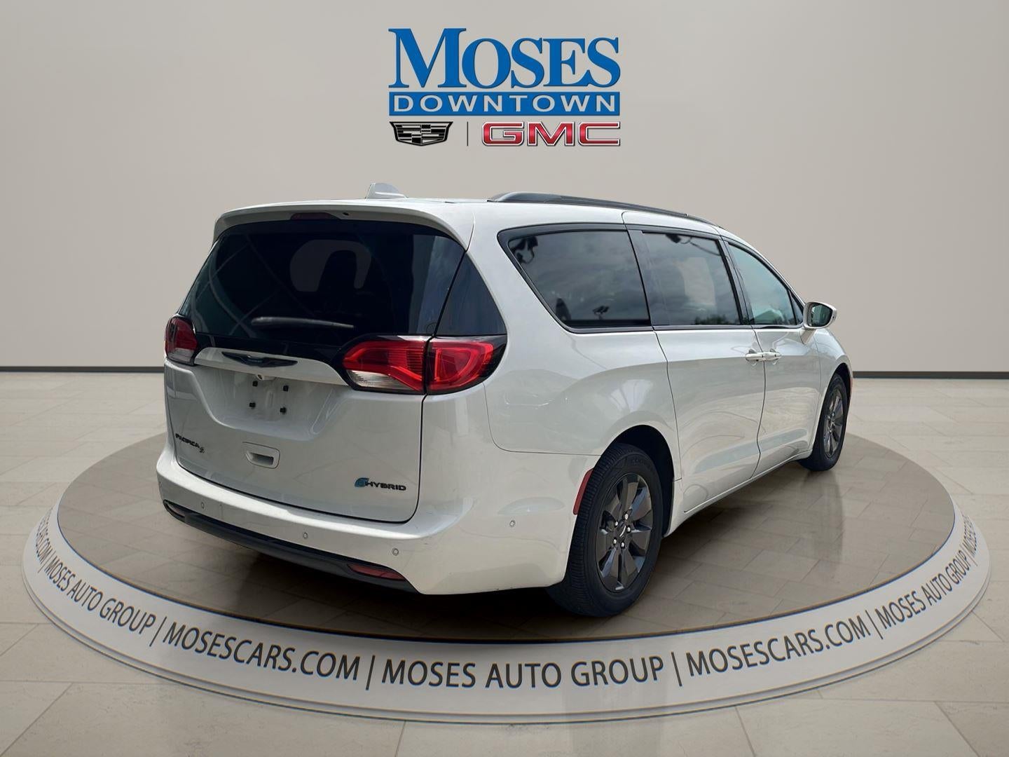 2020 Chrysler Pacifica Hybrid Limited
