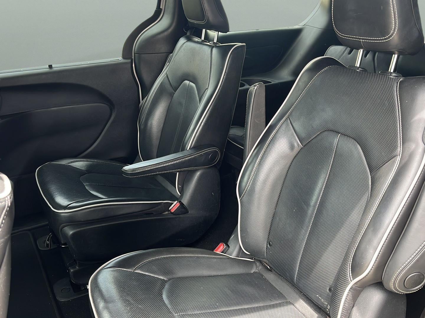 2020 Chrysler Pacifica Hybrid Limited