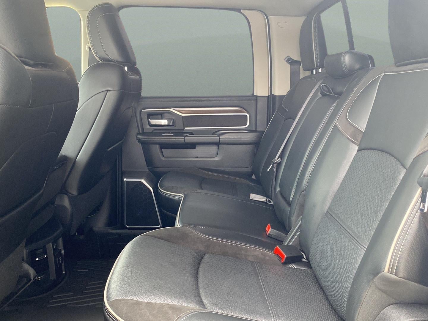 2024 RAM 2500 Laramie Crew Cab 4x4 6'4" Box
