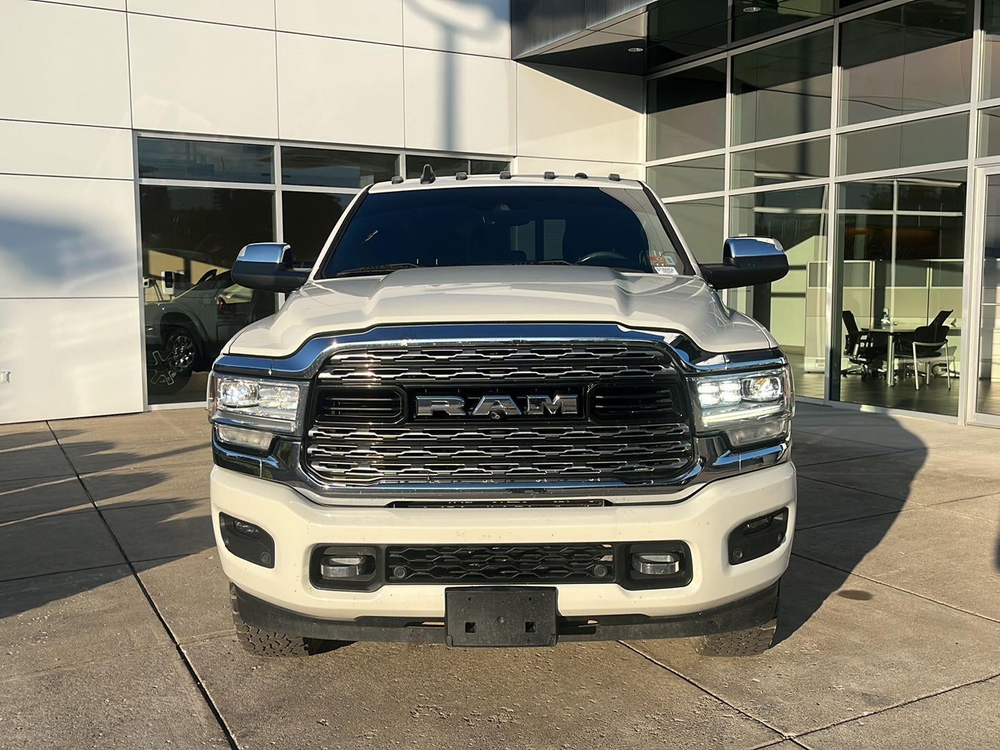 2019 RAM 2500 Limited Crew Cab 4x4 6'4" Box