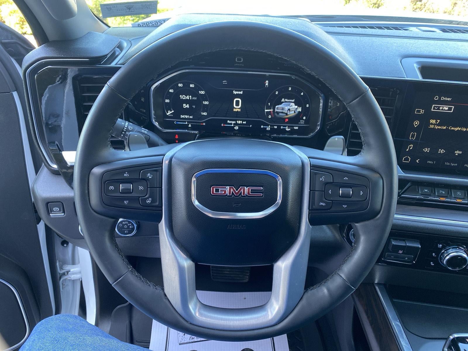 2023 GMC Sierra 1500 SLT