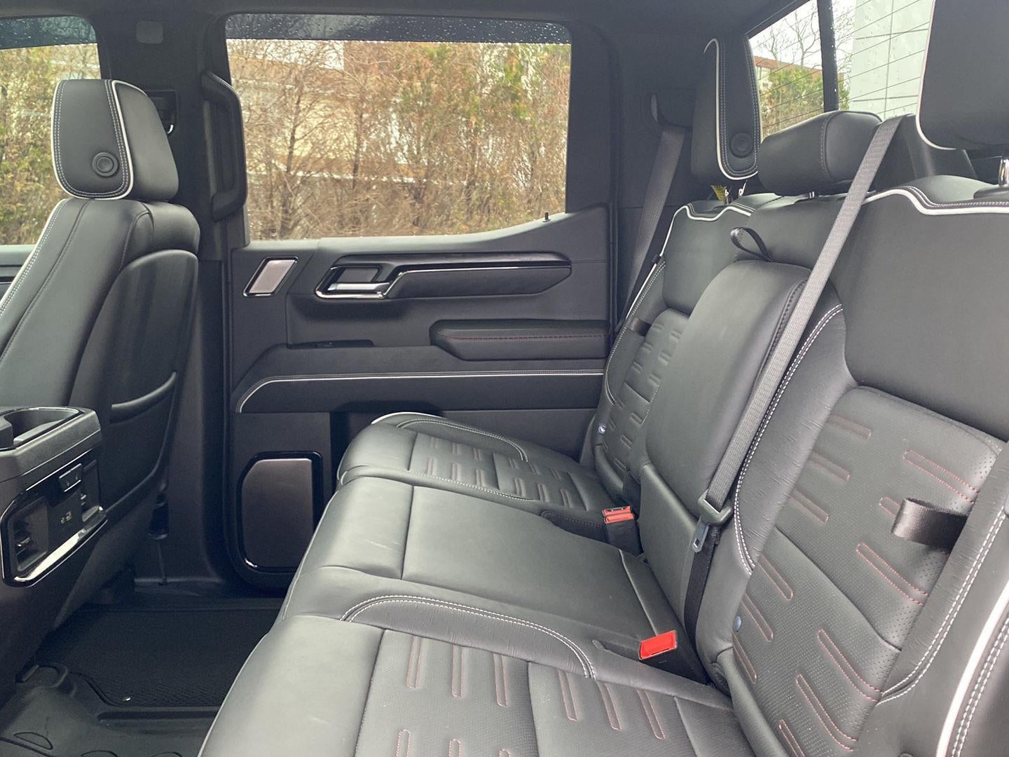 2025 GMC Sierra 1500 AT4X