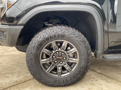 2025 GMC Sierra 1500 AT4X