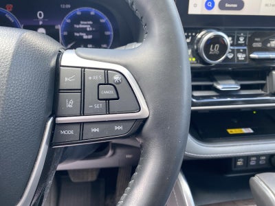 2023 Toyota Highlander Hybrid Limited