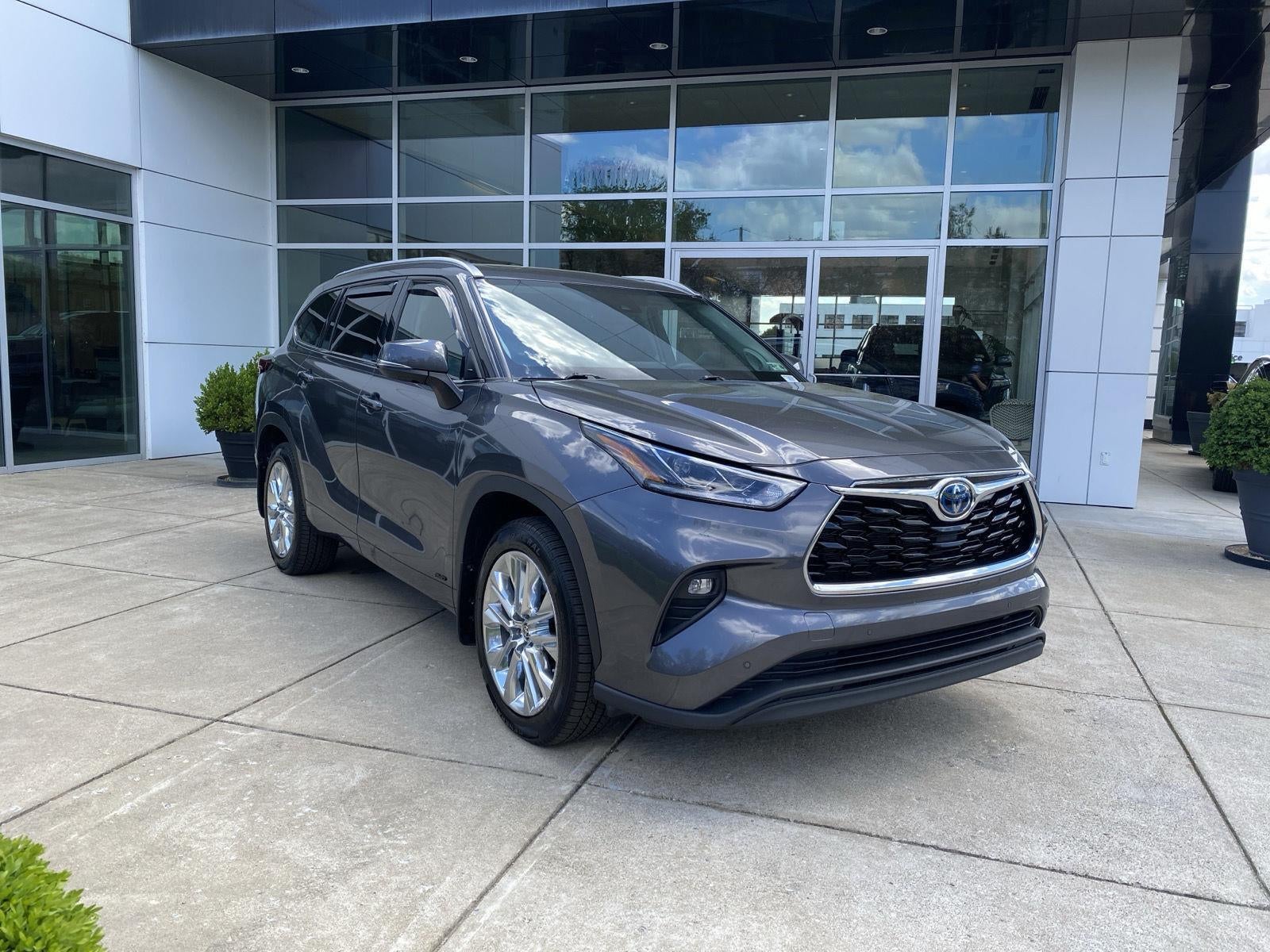 2023 Toyota Highlander Hybrid Limited