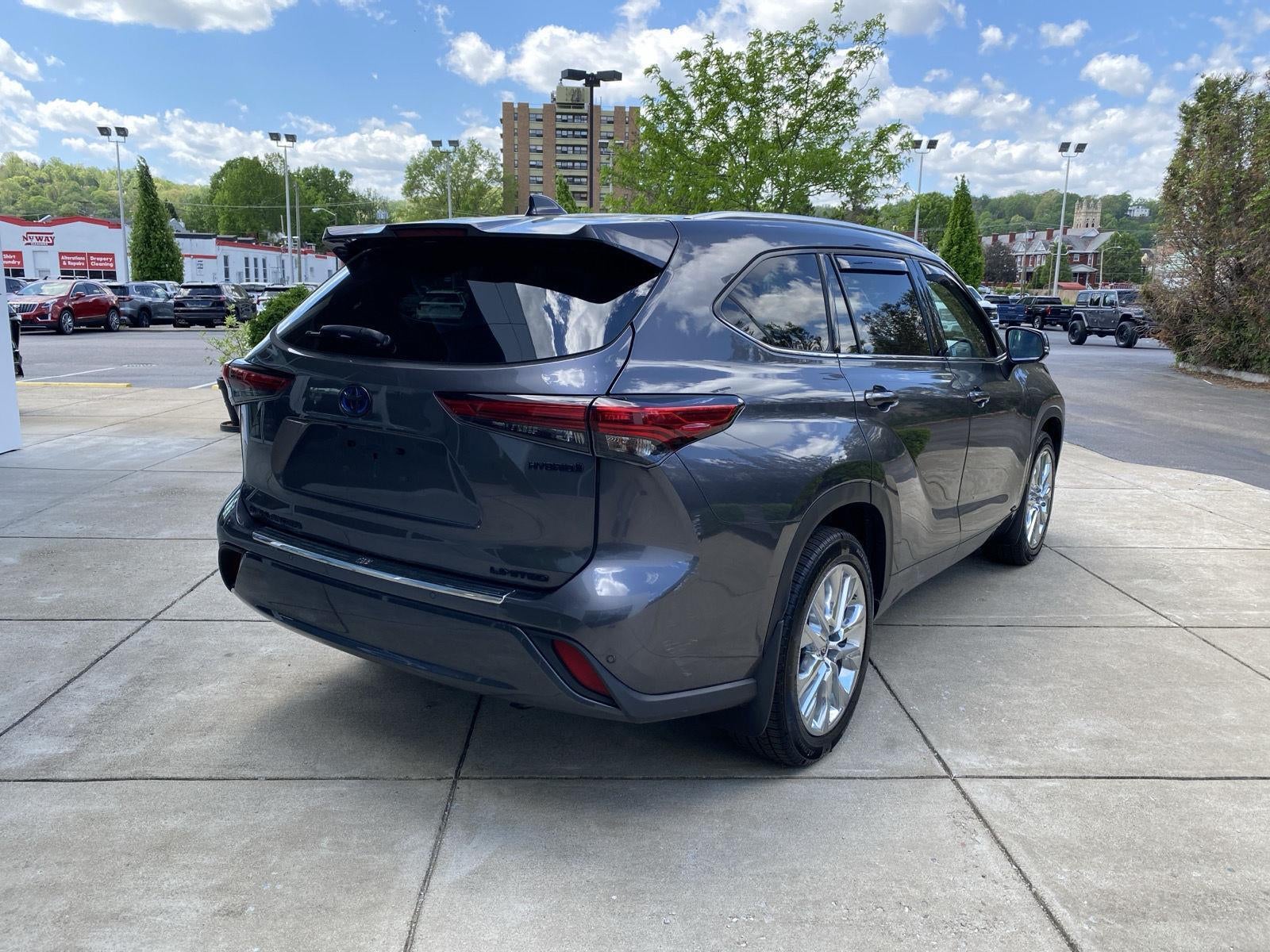2023 Toyota Highlander Hybrid Limited