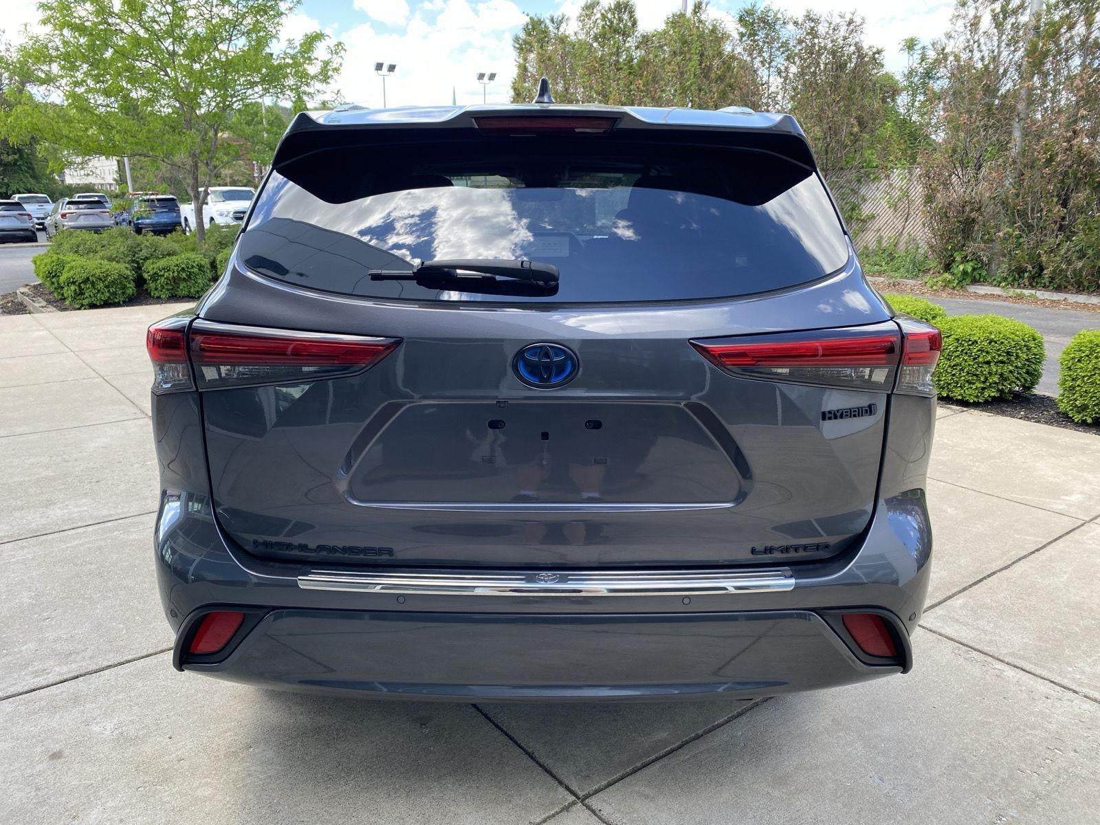 2023 Toyota Highlander Hybrid Limited