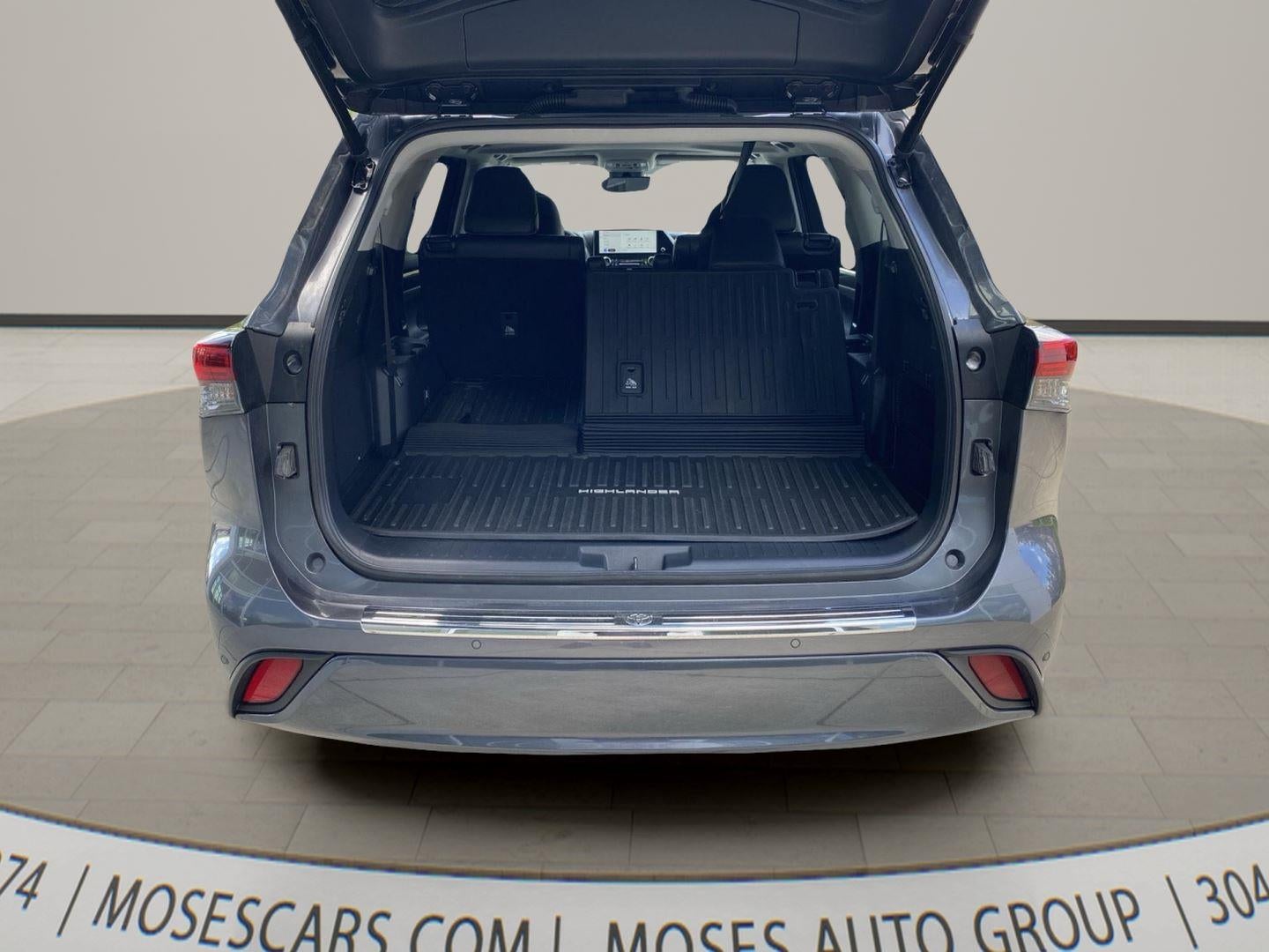 2023 Toyota Highlander Hybrid Limited