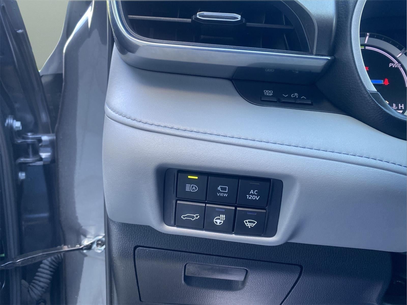 2022 Toyota Highlander Hybrid Limited