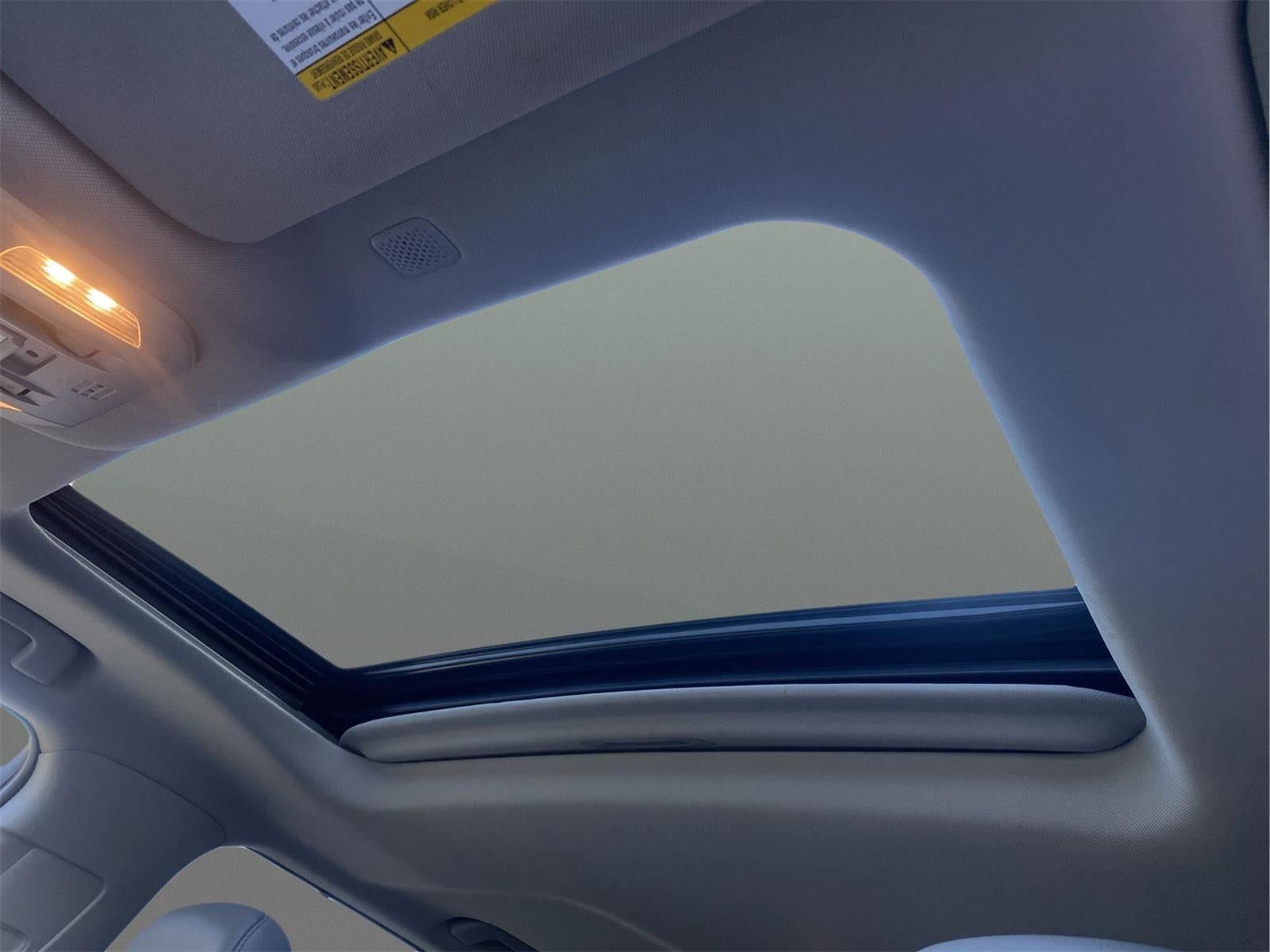 2022 Toyota Highlander Hybrid Limited