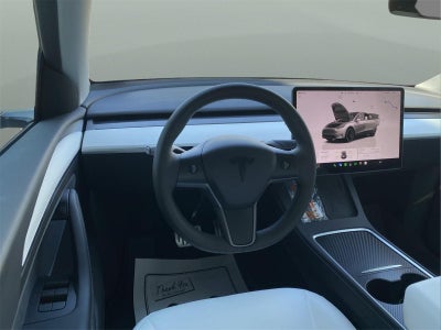 2024 Tesla Model Y Performance