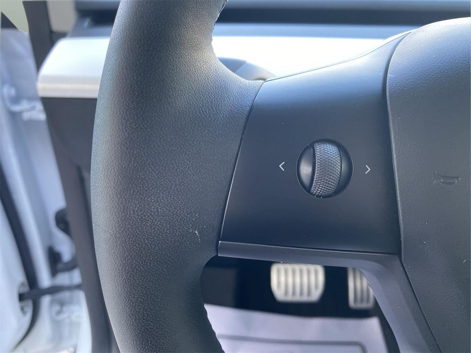 2024 Tesla Model Y Performance