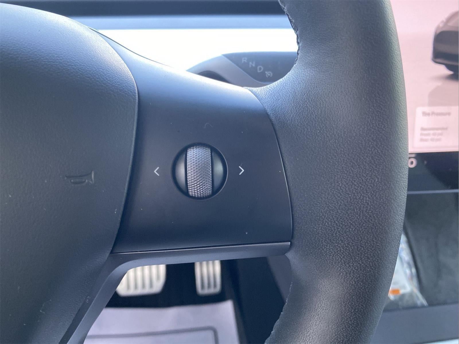 2024 Tesla Model Y Performance