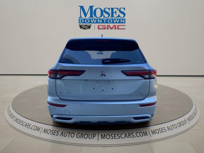 2024 Mitsubishi Outlander SE