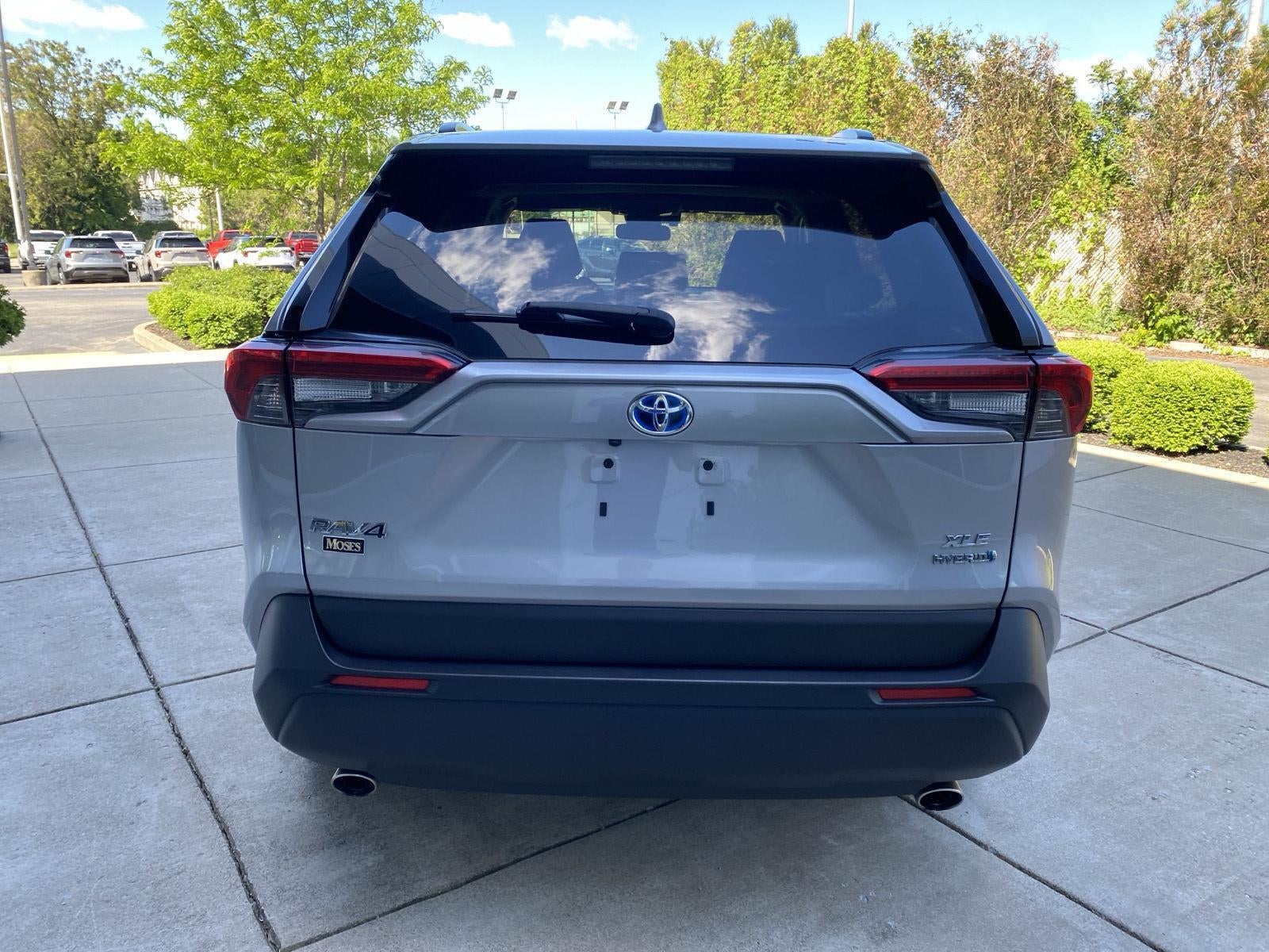 2023 Toyota RAV4 Hybrid XLE