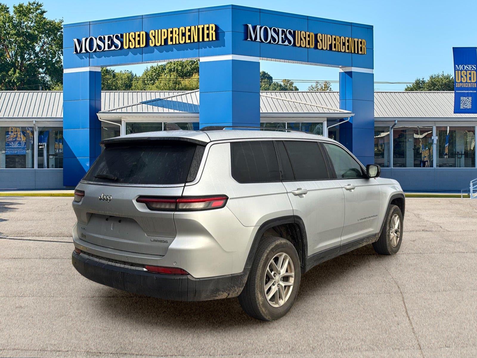 2023 Jeep GRAND CHEROKEE L Base