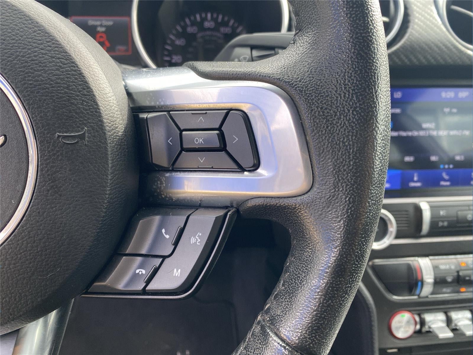 2022 Ford Mustang EcoBoost