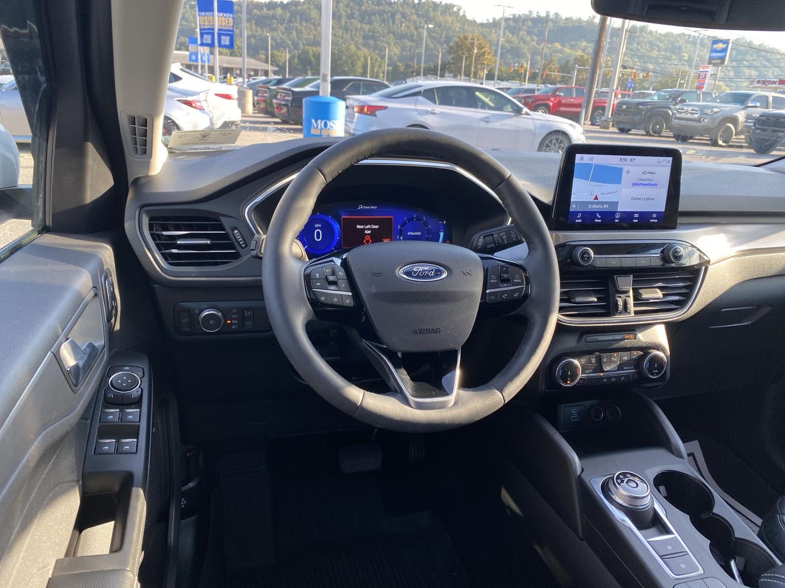 2022 Ford Escape Titanium