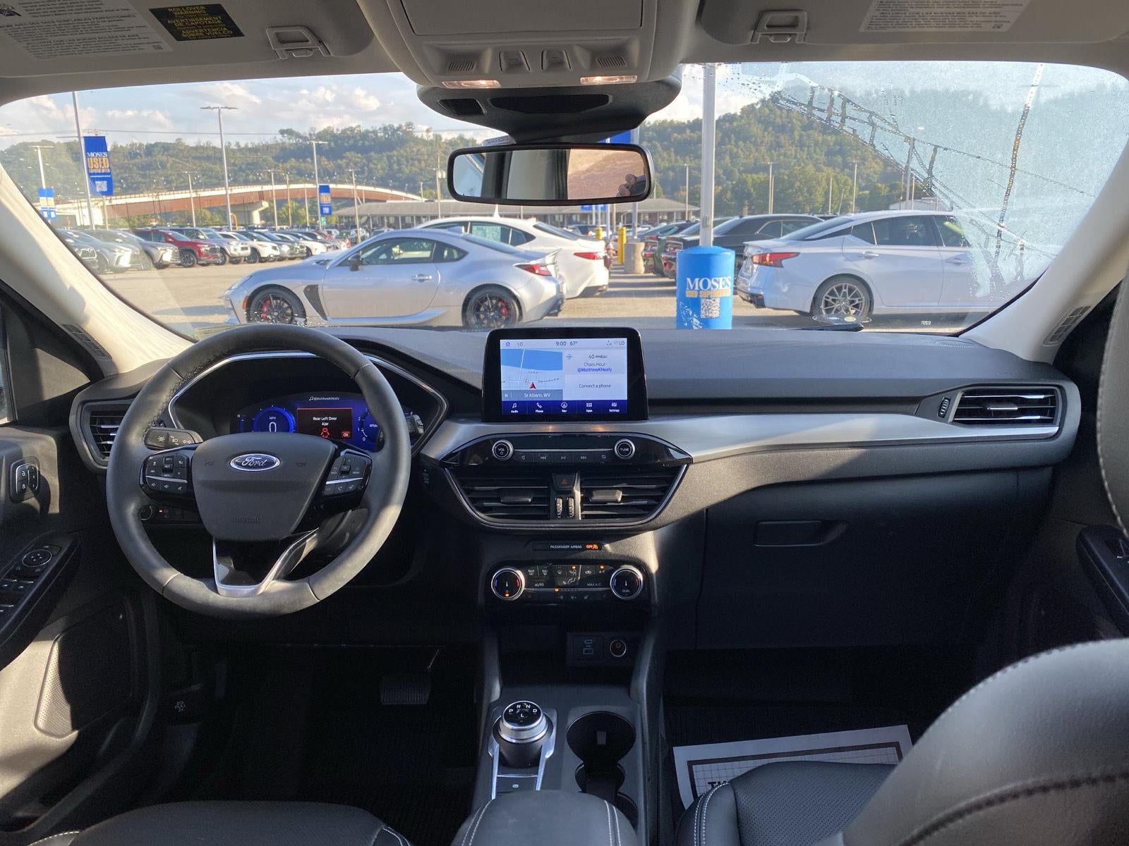2022 Ford Escape Titanium