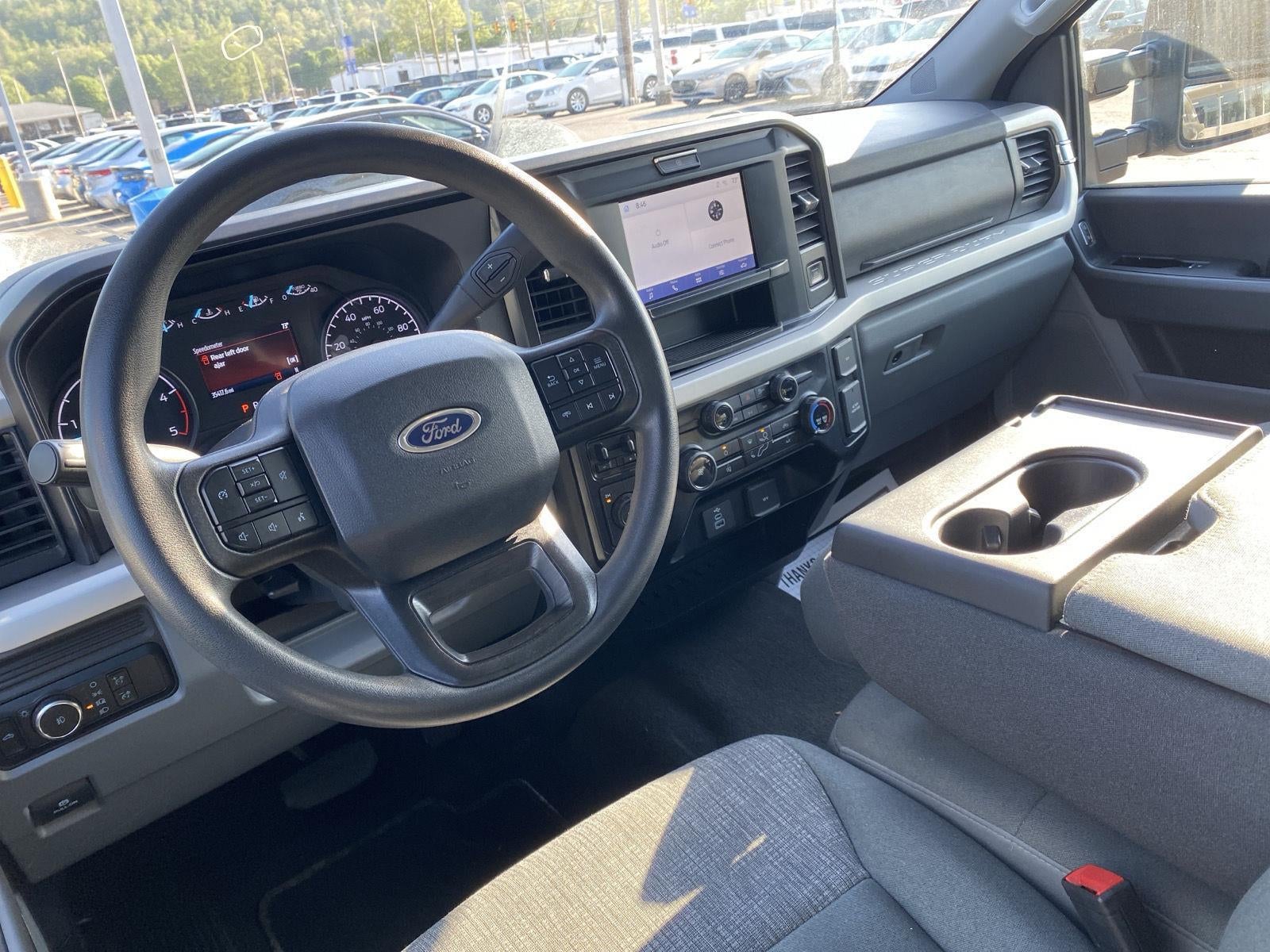 2025 Ford Super Duty F-250 XLT