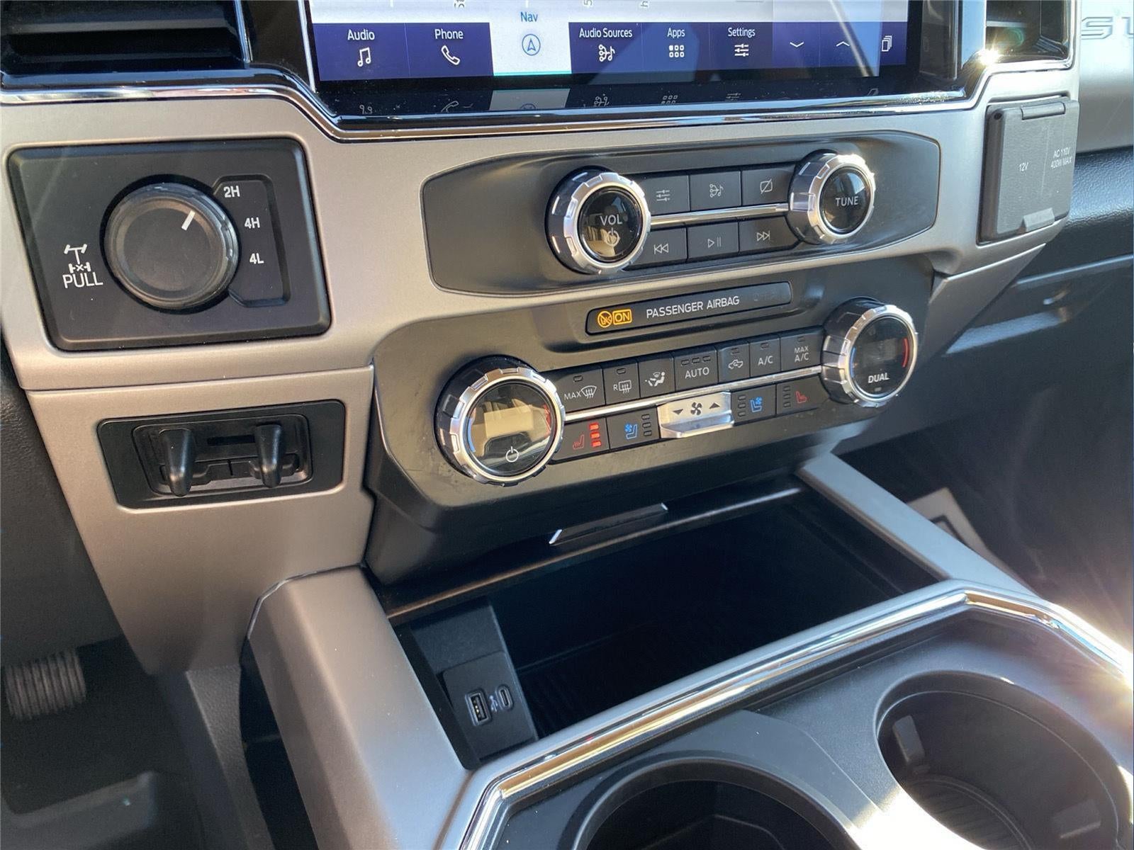 2022 Ford Super Duty F-250 Lariat
