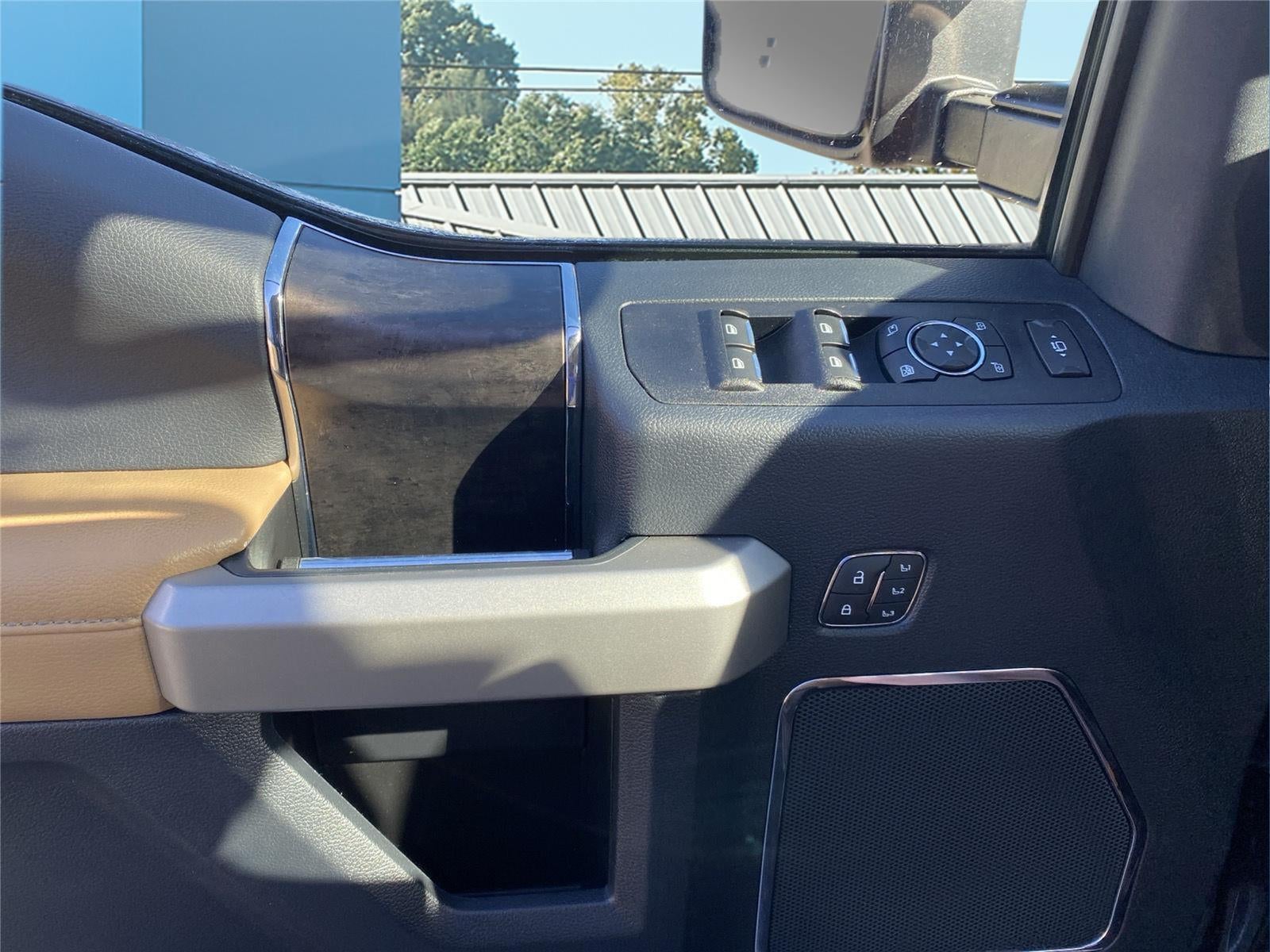 2022 Ford Super Duty F-250 Lariat