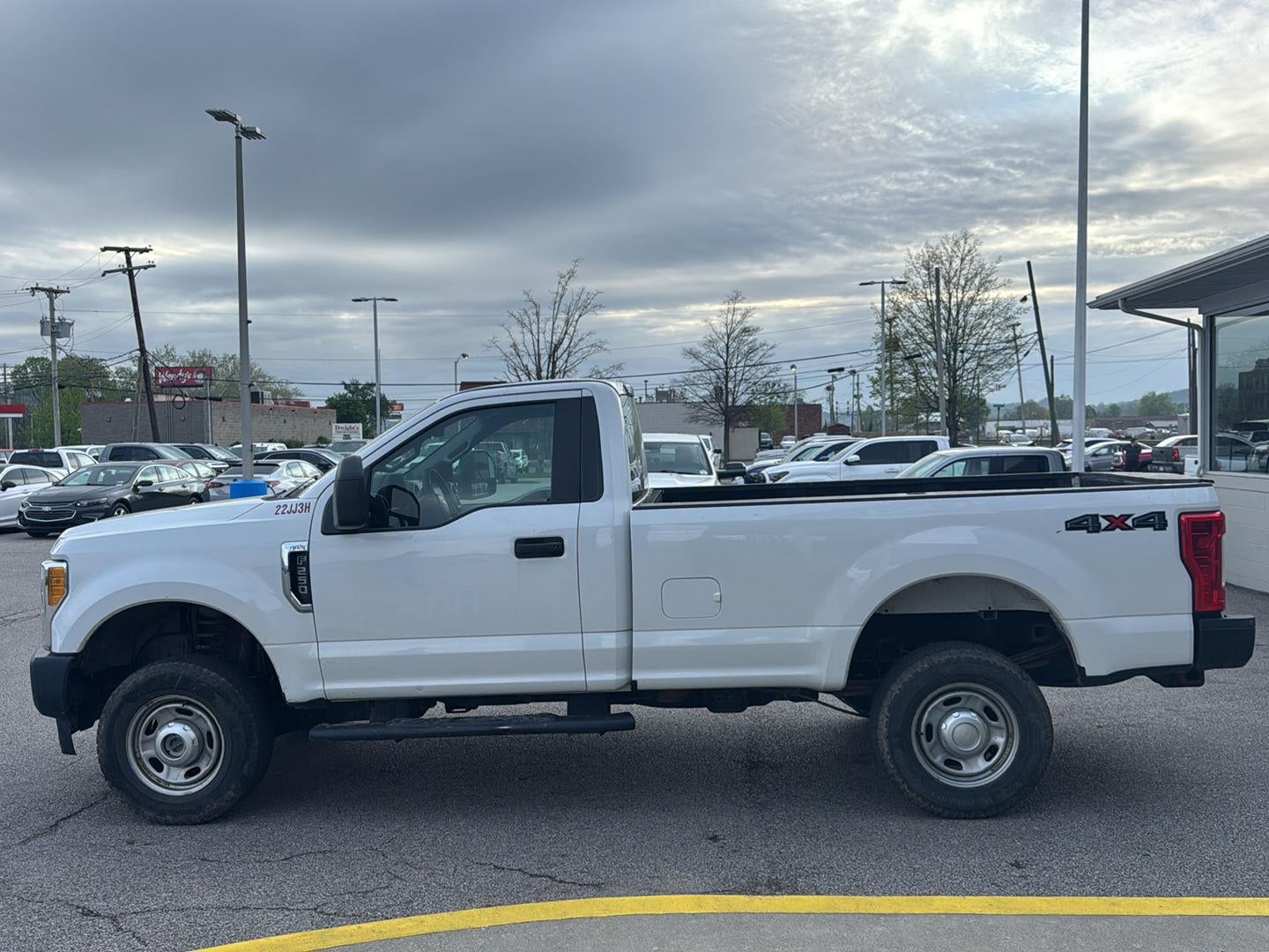 2017 Ford Super Duty F-250 SRW XL