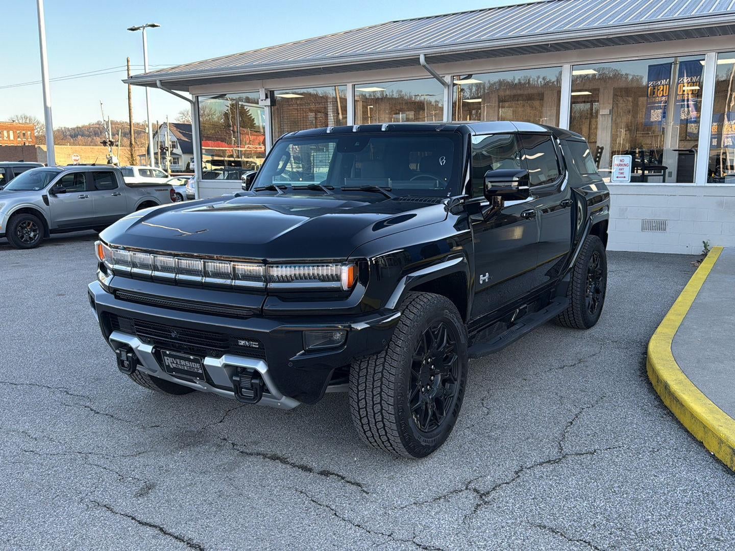 2025 GMC HUMMER EV