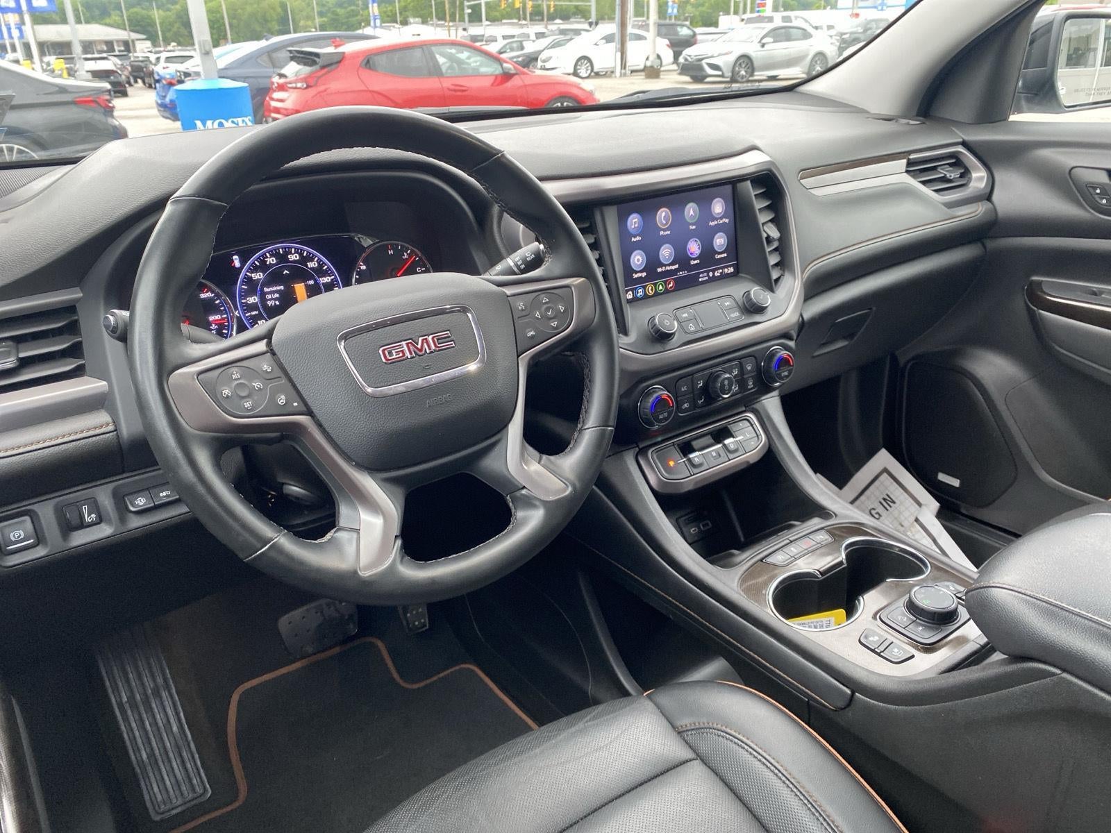 2023 GMC Acadia AT4