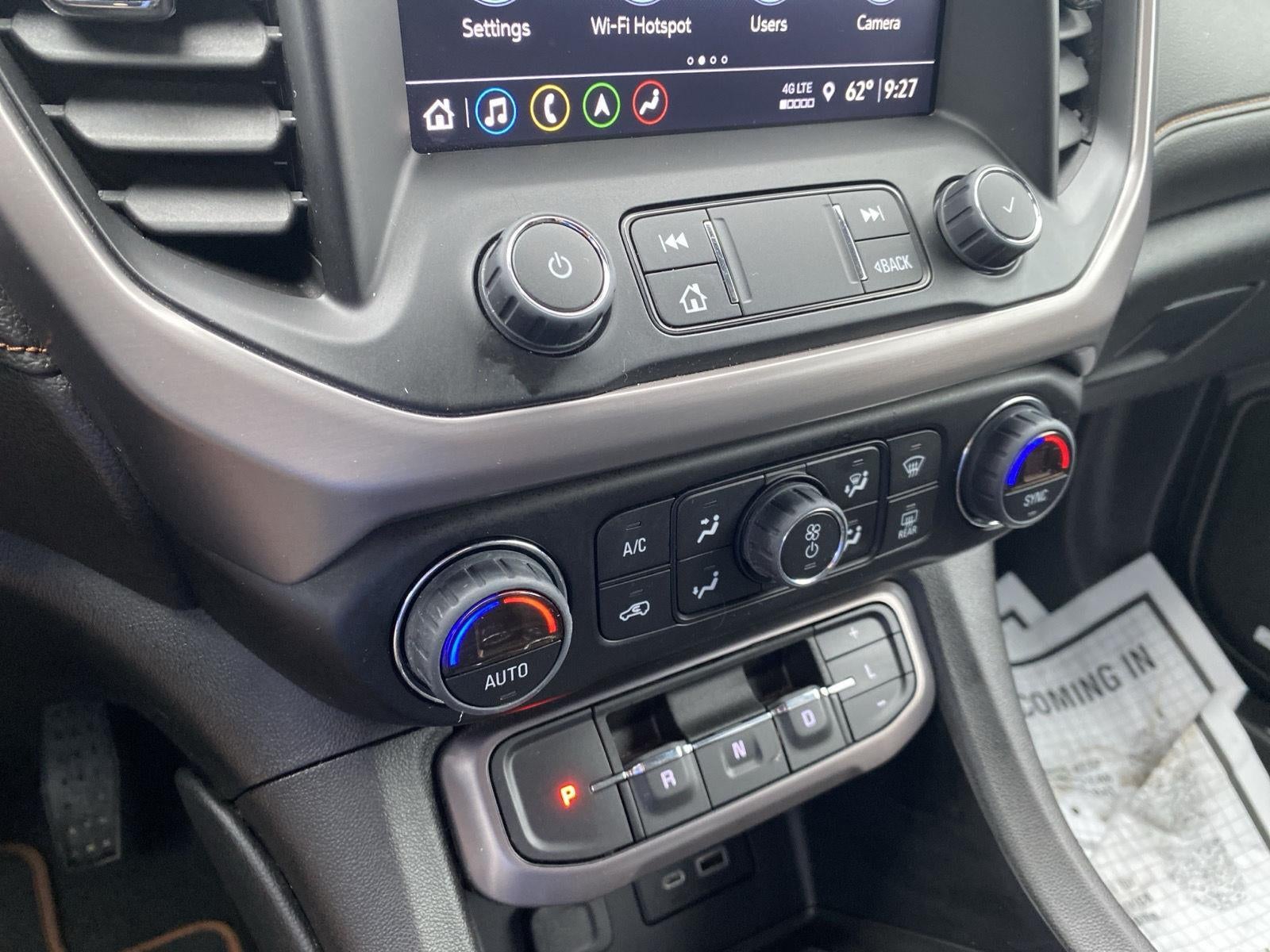 2023 GMC Acadia AT4
