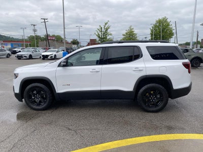 2023 GMC Acadia AT4