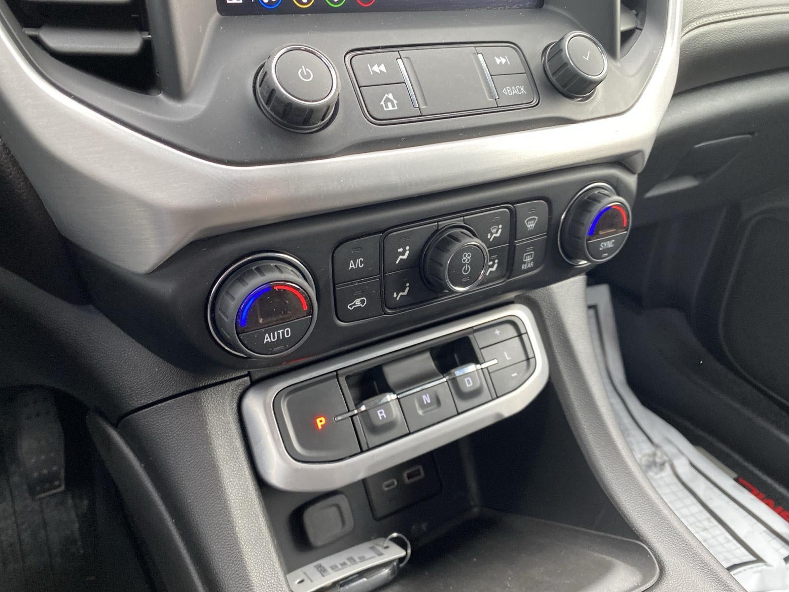 2020 GMC Acadia SLE